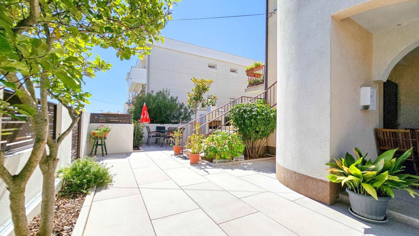 Apartamento Maja One Novigrad Istria Exterior foto